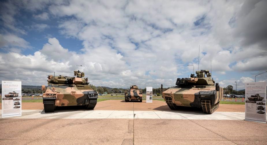 Australia tnie zakupy BWP i artylerii