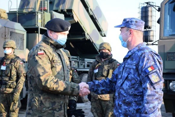 Tankowiec zmierzający do gdańskiego naftoportu. Fot. naftoport.pl