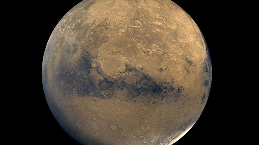 Kompozycja zobrazowań ukazująca powierzchnię Marsa, wykonana z danych dostarczonych przez sondę Viking. Fot. NASA/JPL-Caltech/USGS [nasa.gov]
