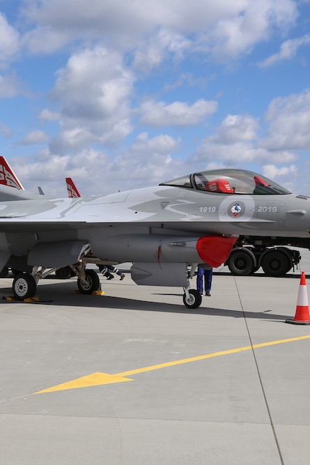 Pierwszy F-16 po obsłudze okresowej po 400 godzinach przeprowadzonej w WZL Nr 2 S.A. / Fot. Maciej Szopa, Defence24