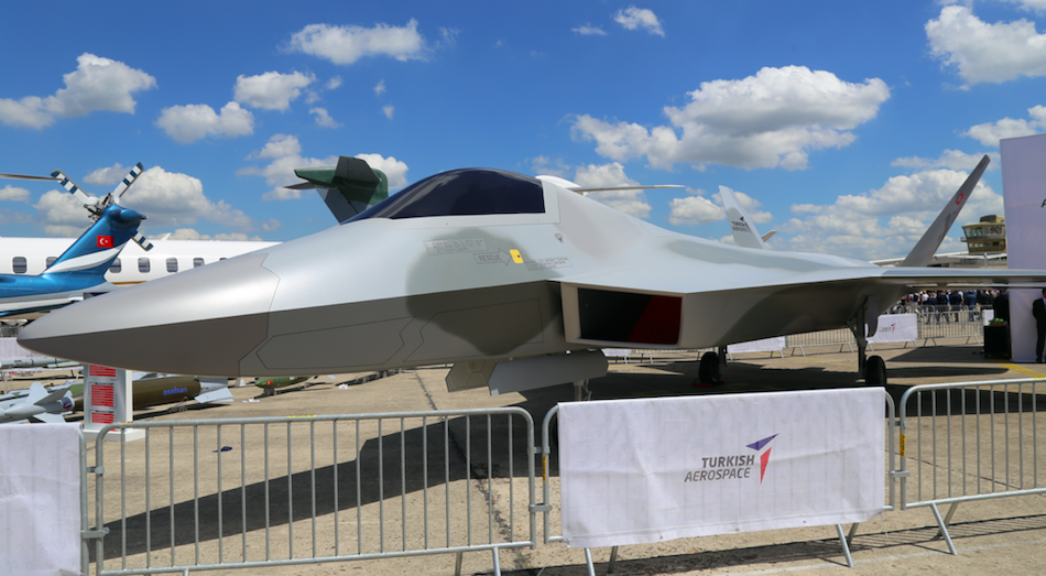 Makieta TF-X na salonie lotniczym Le Bourget - zaprezentowana tam po raz pierwszy w 2019 roku / Fot. Maciej Szopa, Defence24