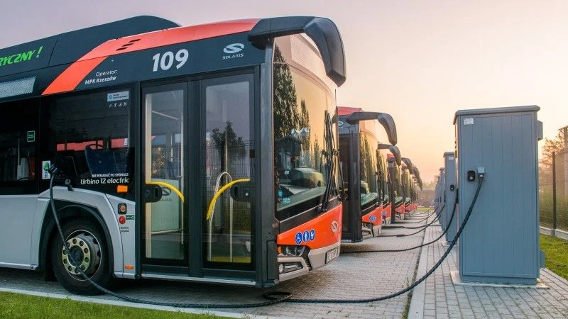 Fot. www.solarisbus.com