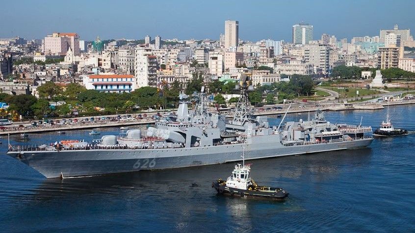 Rosyjski okręt wojenny z wizytą na Kubie - fot. mil.ru