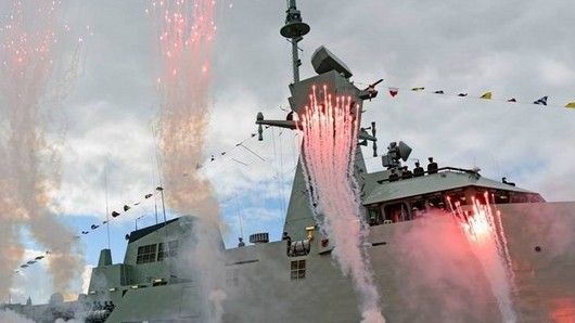 W Portsmouth uroczyście przekazano siłom morskim Omanu drugą korwetę typu Khareef – fot. BAE Systems