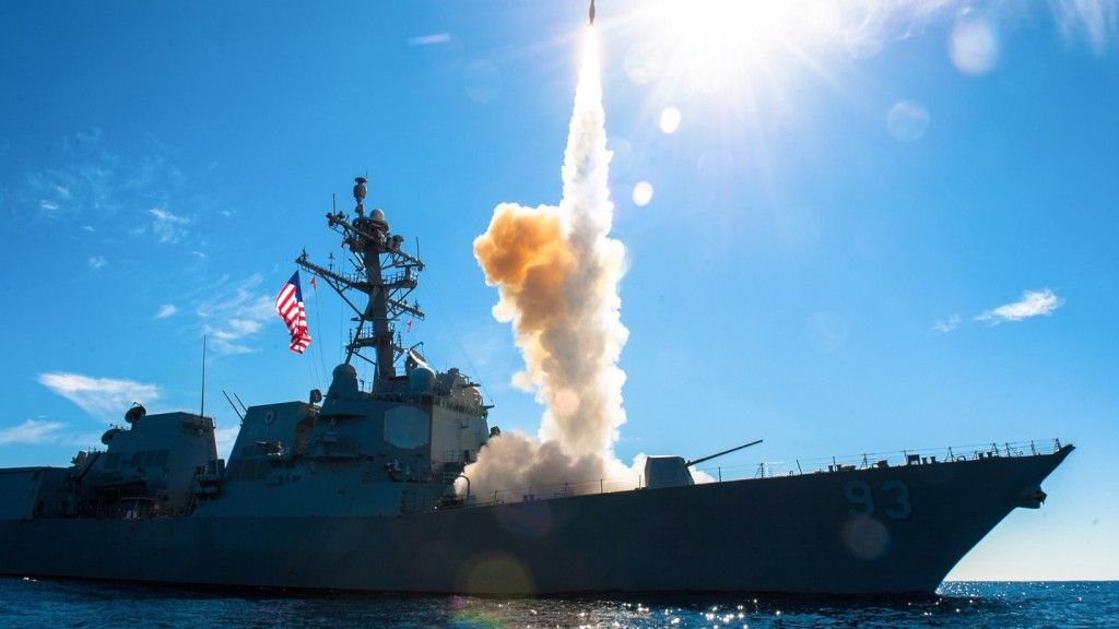 Odpalenie pocisku Standard Missile. Fot. US Navy / navy.mil