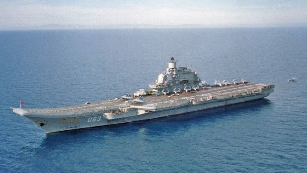 Holendrzy nie mieli żadnego okrętu, którym byłby w stanie eskortować rosyjski lotniskowiec płynący wzdłuż wybrzeży Holandii– fot. Wikipedia