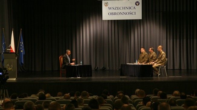 Gościem Akademii Obrony Narodowej był gen. broni Jean-Paul Perruche - fot. AON