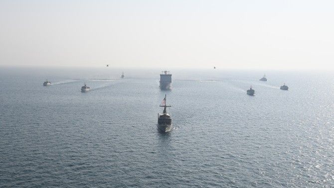 W Bahrajnie stacjonowały m.in. brytyjskie niszczyciele min. Fot. US Navy