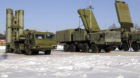 Elementy przeciwlotniczego zestawu S-400 - fot. Ministerstwo Obrony Federacji Rosyjskiej