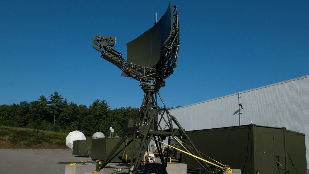 USAF zamówiły w Raytheonie mobilny system kontroli powietrznej D-RAPCON – fot. Raytheon