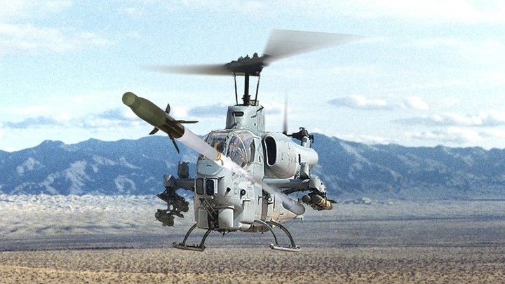 Odpalenie APKWS ze śmigłowca AH-1 Super Cobra. Ilustracja: BAE Systems.