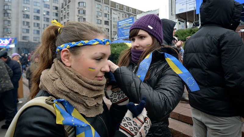 "Wielu Ukraińców od samego początku protestów było głęboko niechętnych ich upartyjnieniu, nie mają one jak podczas wydarzeń w 2004 roku charakteru masowego, ich uczestnikami są głównie studenci, wreszcie pozycja obozu władzy jest znacznie silniejsza." Fot. Flickr/mac_ivan