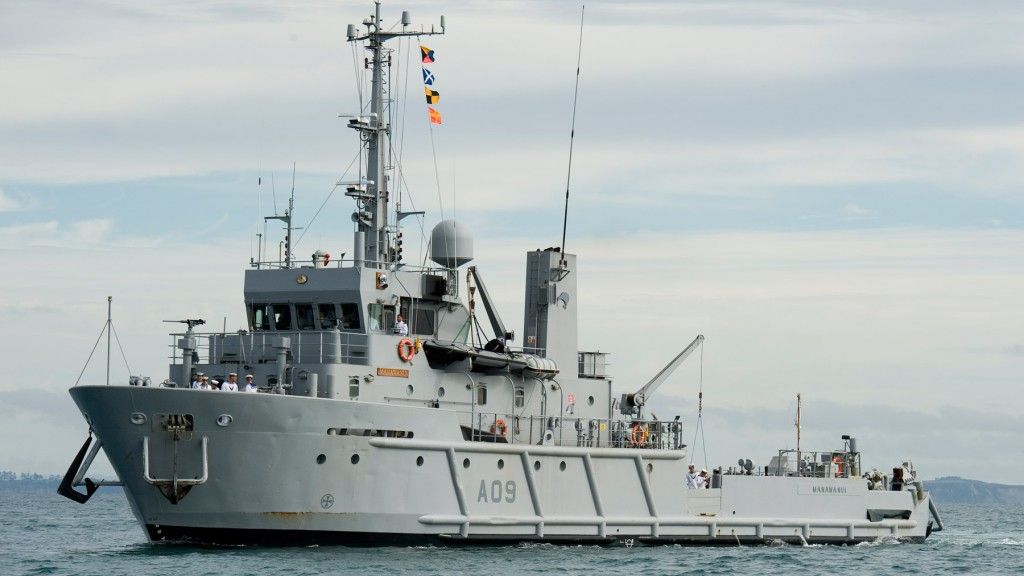 Będący w służbie przez 43 lata okręt HMNZS „Manawanui” ma być zastąpiony przez okręt nowej klasy - wsparcia działań przybrzeżnych – fot. New Zealand Defence Force