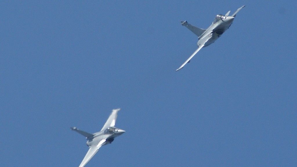 Dostawcy wielozadaniowych samolotów bojowych, w tym francuski Dassault oferujący Rafale (na foto), muszą uzbroić się w kolejne pół roku oczekiwania na decyzje w Brazylii – fot. Łukasz Pacholski