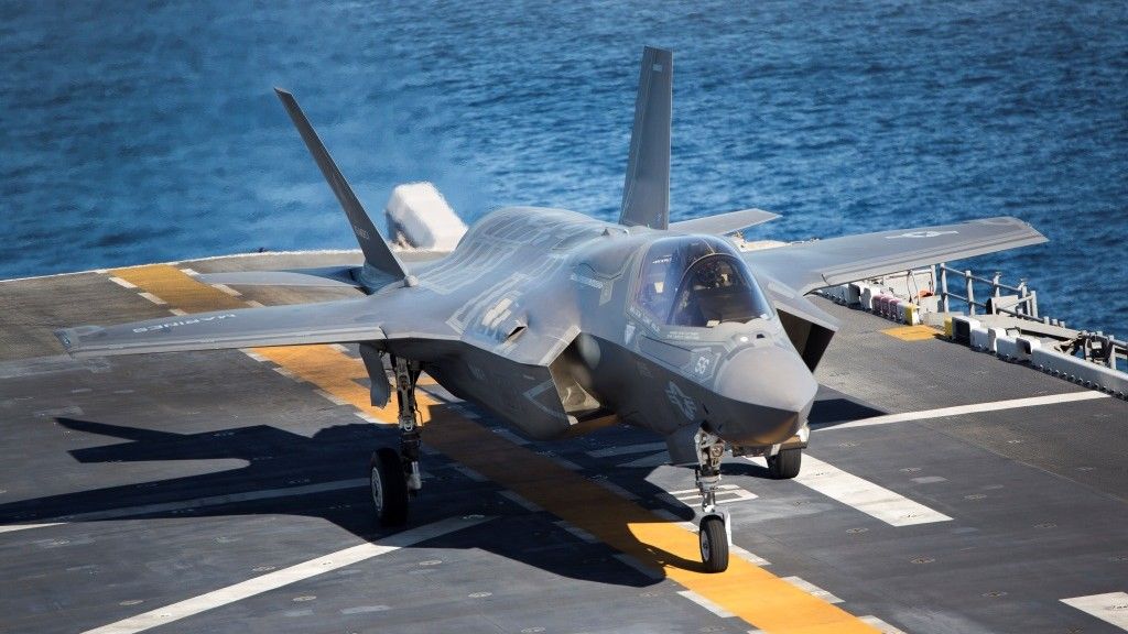 Pentagon zamówił w koncernie Lockheed Martin m.in. 9 sztuk samolotów F-35B dla amerykańskiej piechoty morskiej i 6 sztuk F-35B dla brytyjskiej marynarki wojennej – fot. D.Beesley/U.S. Marine Corps