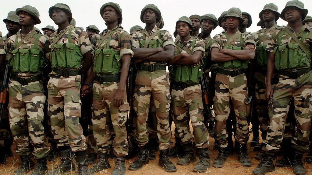 Nigeryjscy żołnierze podczas międzynarodowego szkolenia w 2007 roku. Fot. Mass Communication Specialist 1st Class Michael Larson/US Navy via wikimedia.