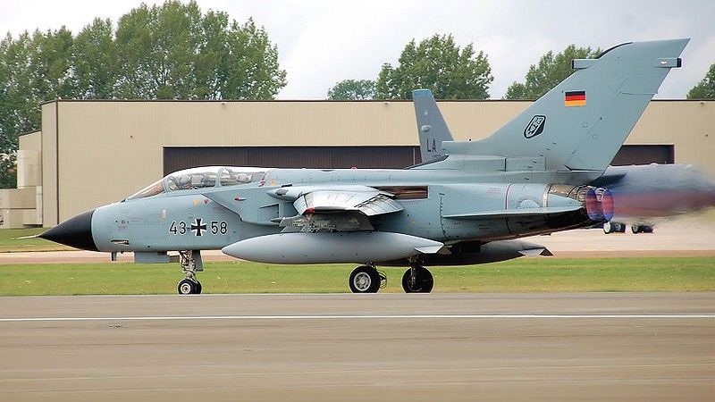Rozbił się samolot szturmowy Tornado należący do Luftwaffengeschwader 33 - fot. Adrian Pingstone/wiki