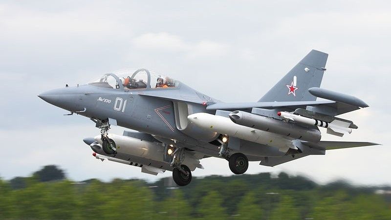 Rosyjski Jakowlew Jak-130. – fot. Łukasz Golowanow, Konflikty.pl
