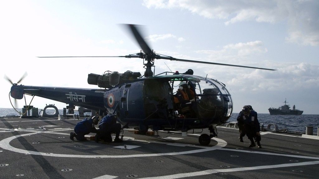 Hinduskie lotnictwo morskie chce kupić 56 nowych śmigłowców, które zastąpią używane obecnie HAL Chetak - fot. US Navy
