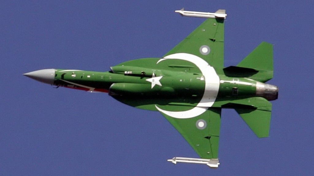 Pakistan planuje już w przyszłym roku wyeksportować pierwsze samoloty JF-17 Thunder – fot. pakarmedforces.com