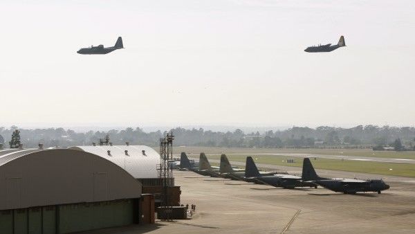 C-130H w czasie ostatniego lotu w barwach RAAF - fot. Ministerstwo Obrony Australii