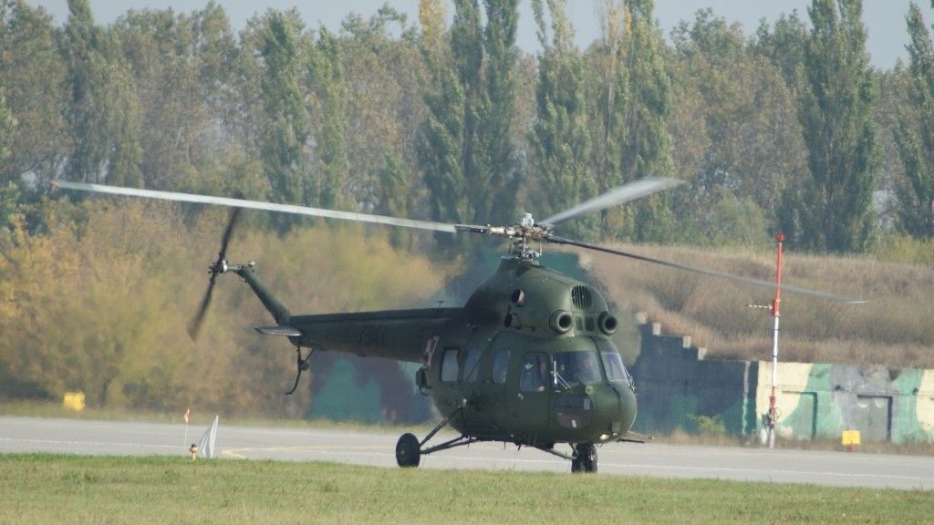 WSK PZL Rzeszów wyremontuje silniki niezbędne do napędzania śmigłowców Mi-2 - fot. Łukasz Pacholski