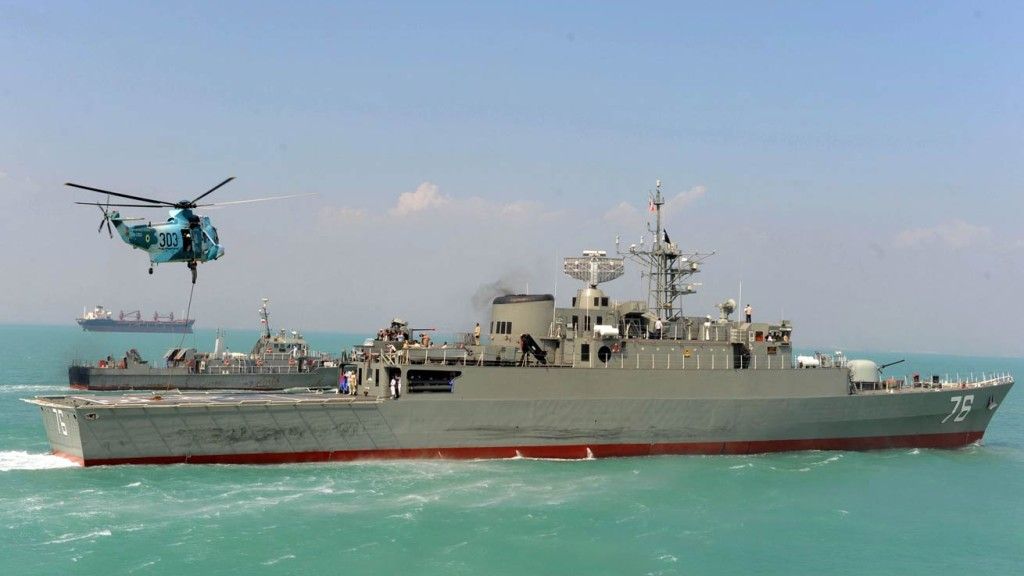 Iran poinformował o budowie trzech dalszych „niszczycieli” typu Jamaran – fot. nosint.blogspot.com/