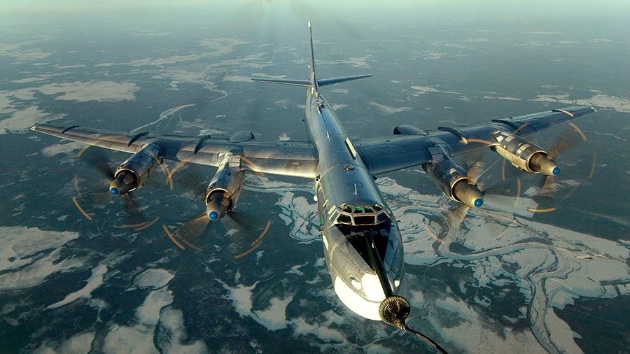 W pobliżu granic Japonii operują między innymi bombowce strategiczne Tu-95, co wywołuje zaniepokojenie władz Kraju Kwitnącej Wiśni. Fot. mil.ru.