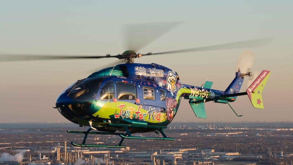 Izraelski koncern IAI zamierza kontynuować pracę nad bezzałogową wersją załogowego śmigłowca wykorzystując do tego helikopter EC145 – fot. www.eurocopterusa.com