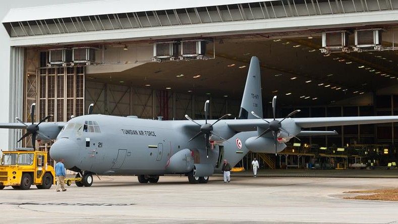 Tunezja otrzymała pierwszy z dwóch samolotów C-130J (Lockheed Martin)