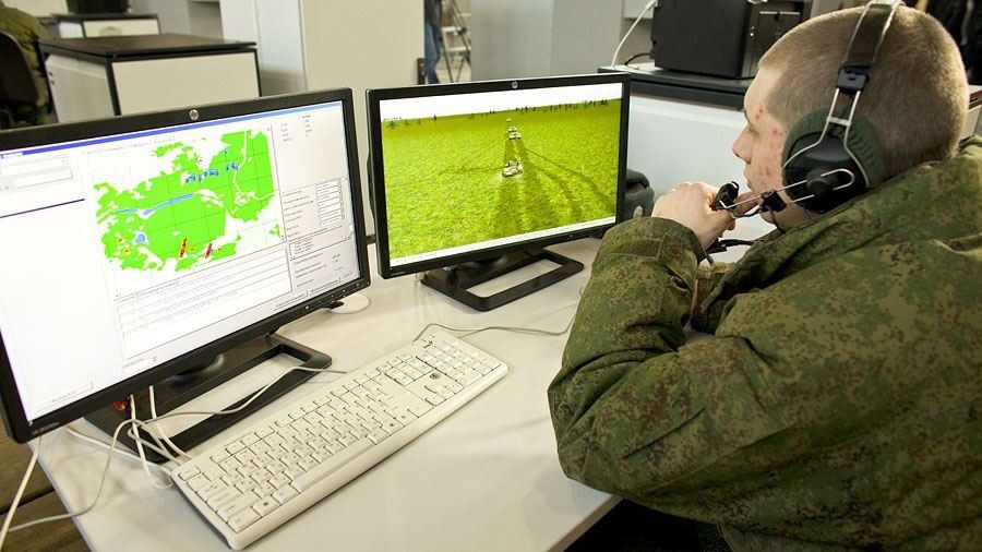 Żołnierz rosyjski podczas szkolenia w Mulino - fot. mil.ru