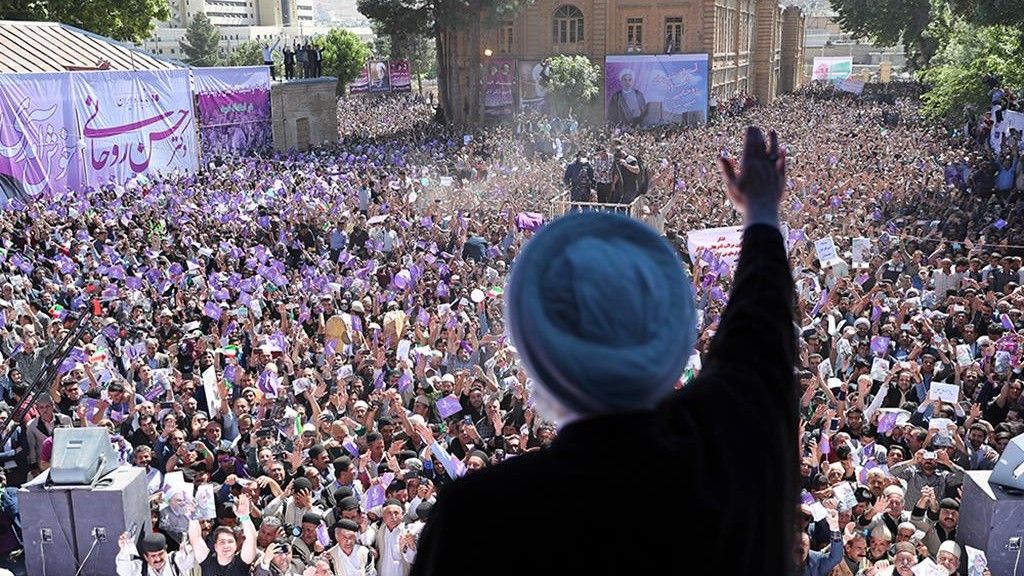 Hasan Rouhani podczas kampanii wyborczej. fot. Tahamzd, Wikipedia, CC BY-SA 4.0