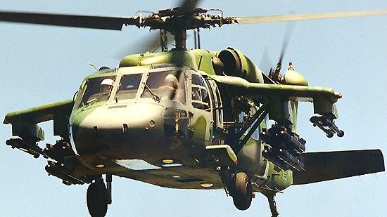 Indonezja rozważa zakup S-70 Black Hawk jako uzupełnienia nielicznych AH-64E Apache Longbow - fot. Internet