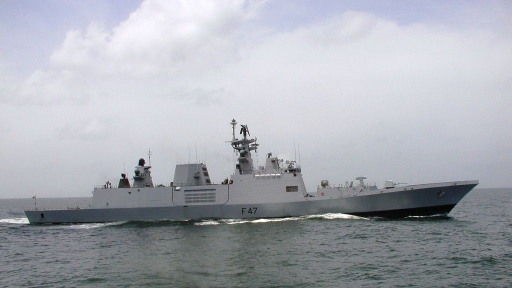 Fregata rakietowa INS Shivalik, prototyp i bliźniak dla wprowadzonej dziś do służby INS Sahyadri - fot. wikipedia