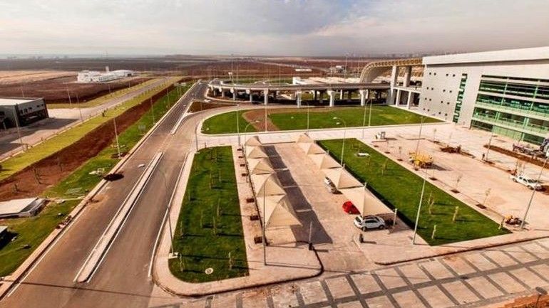 Widok ogólny cywilnego portu lotniczego w Diyarbakir. Fot. www.diyarbakir.dhmi.gov.tr