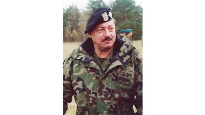 Gen. dyw. Piotr Makarewicz – fot. makarewicz-53.blog.onet.pl/