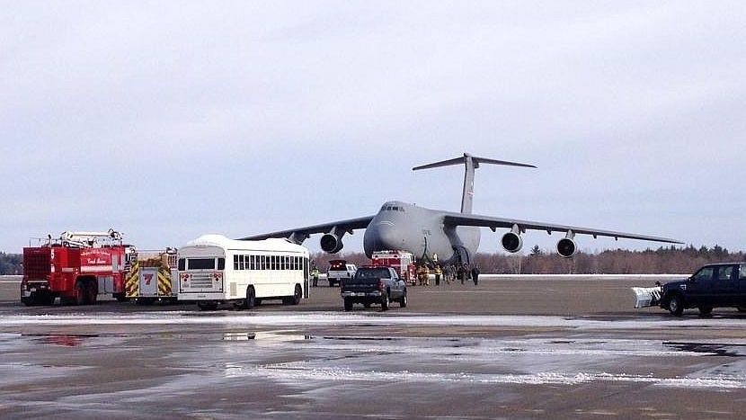 Samolot C-5 Galaxy musiał alarmowo lądować na lotnisku Wostover – fot. Facebook