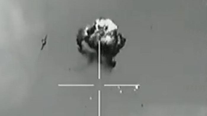Moment zniszczenia nieznanego BSL przez izraelski samolot F-16I Sufa - fot. Siły Powietrzne Izraela