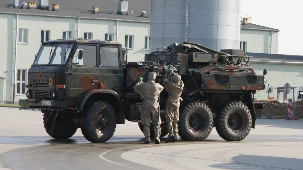 Wojsko jest zainteresowane nowymi pojazdami likwidacji skażeń - fot. Łukasz Pacholski