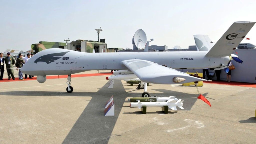 Algieria planuje wprowadzić do swoich sił powietrznych uzbrojone, chińskie drony CH-4 – fot. www.liveleak.com