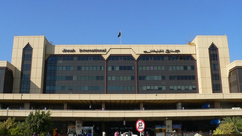 Terminal lotniska w Karaczi, zaatakowanego przez terrorystów. Fot. Waqas Usman/Wikimedia Commons.