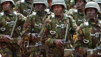 Żołnierze kenijscy walczą z asz-Szabab od niemal roku. Oficjalnie dołączyli do AMISOM w lipcu br. - fot. The News Tribe