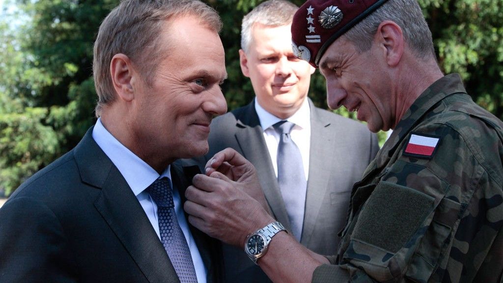 Wizyta premiera w 25 Brygadzie Kawalerii Powietrznej. Fot. army.mil.pl