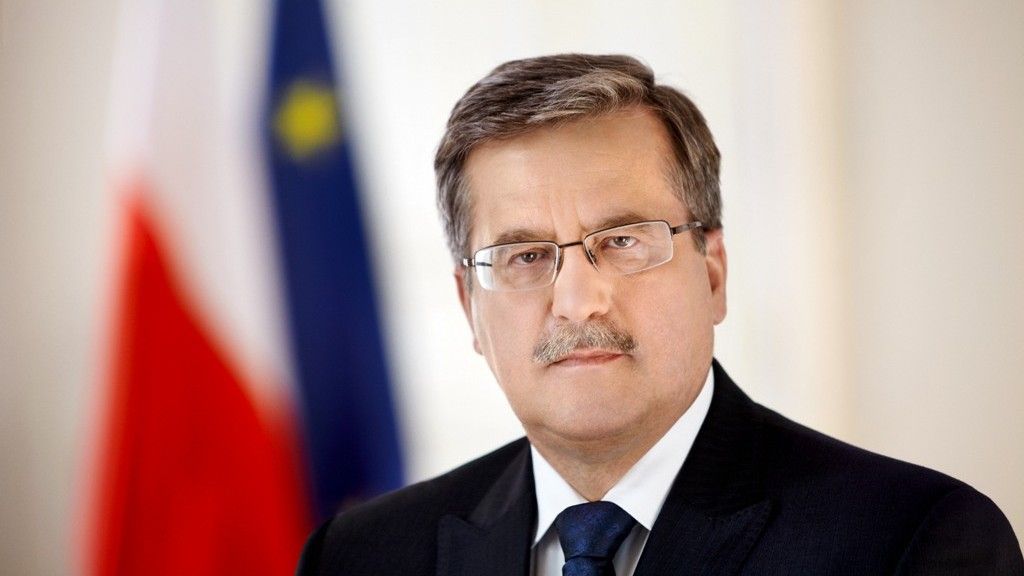 Prezydent Komorowski podpisał dokumenty dotyczące akcesji Polski do ESA - fot. Kancelaria Prezydenta RP