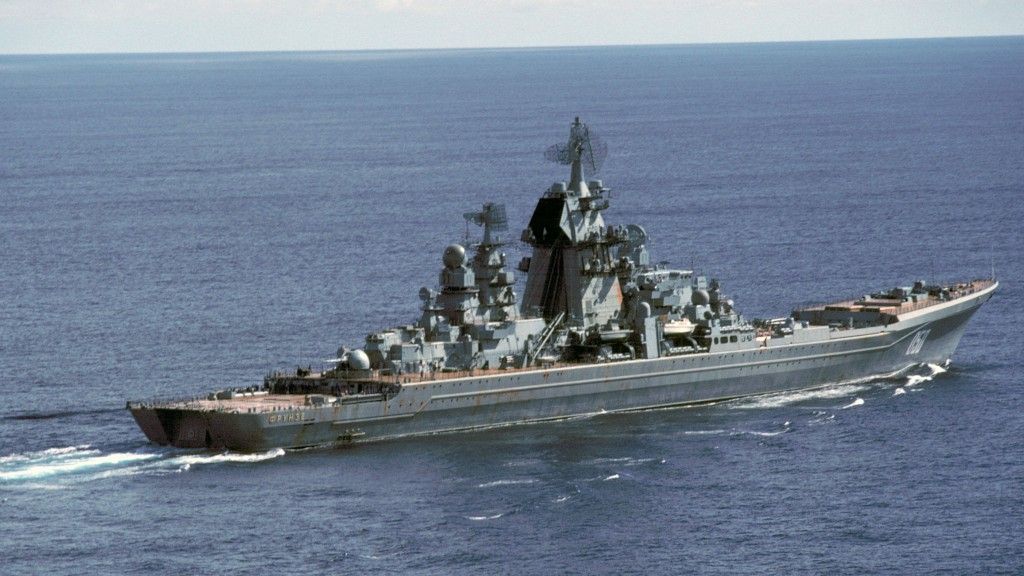Rosyjski krążownik atomowy "Piotr Wielki" nie weźmie działu w likwidacji syryjskiej broni chemicznej - fot. US Navy