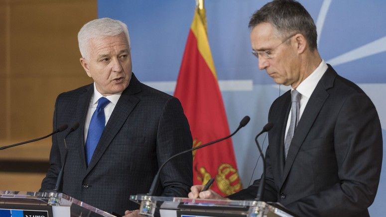 Premier Czarnogóry Dusko Marković i sekretarz generalny NATO Jens Stoltenberg, Fot. NATO