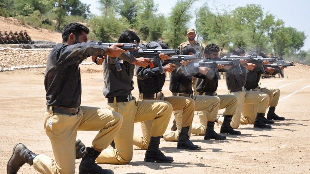 Szkolenie jednostek policji pakistańskiej. Fot. pakistanarmy.gov.pk