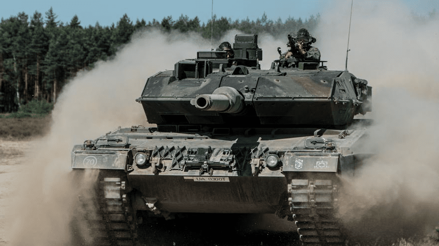 Leopard 2A5 - photo. chor. R.Mniedło/11LDKPanc.