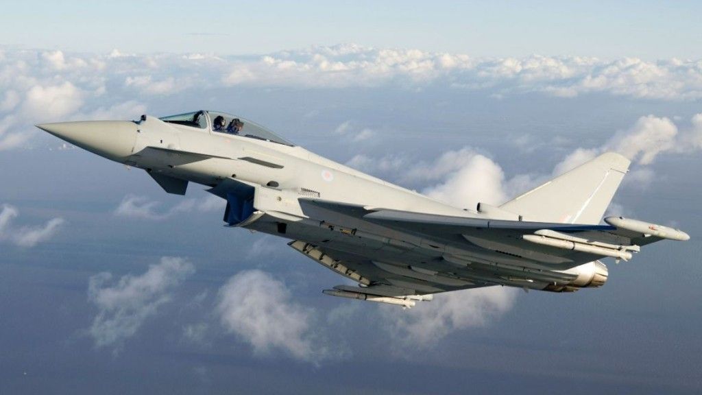 Pierwszy Eurofighter Typhoon 3 transzy nosi barwy RAF - fot. Eurofighter