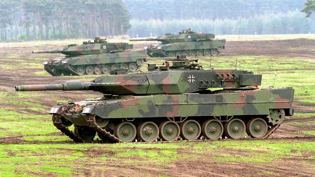 "Zwiększenie potencjału wojskowego i realnej siły odstraszania przez Polskę może zostać ocenione w Niemczech jako czynnik destabilizujący i w przyszłości rzutować choćby na plany pozyskania kolejnych nowszych wersji Leopardów." Fot. Wikipedia.